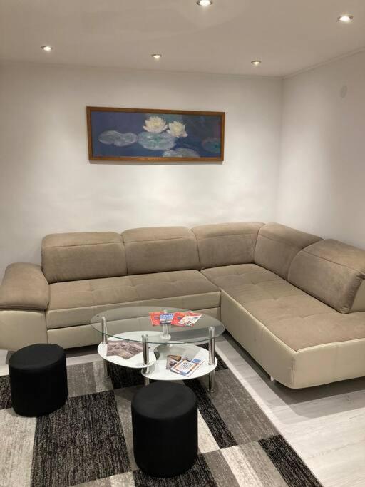 Downtown Island Apartment บูดาเปสต์ ภายนอก รูปภาพ
